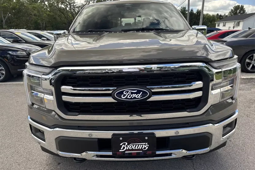 2025 Ford F-150 Lariat photo 1