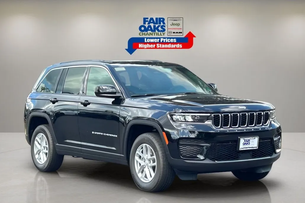2025 Jeep Grand Cherokee Laredo X photo 1