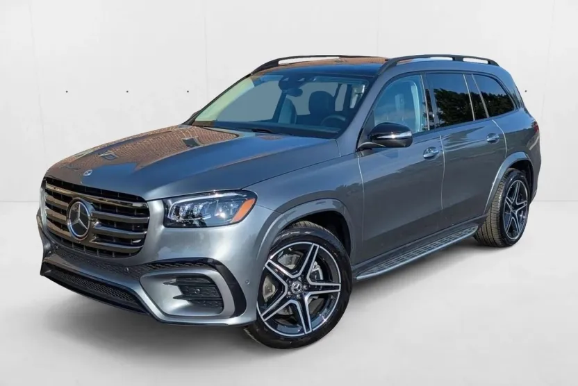 2026 Mercedes Benz GLS 450 4MATIC photo 1
