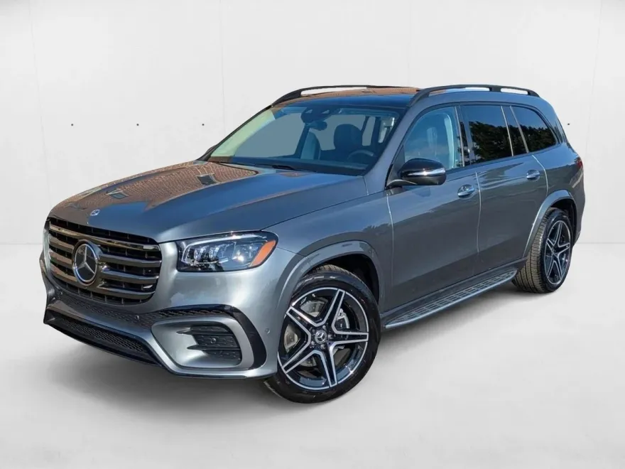 2026 Mercedes Benz GLS 450 4MATIC photo 1