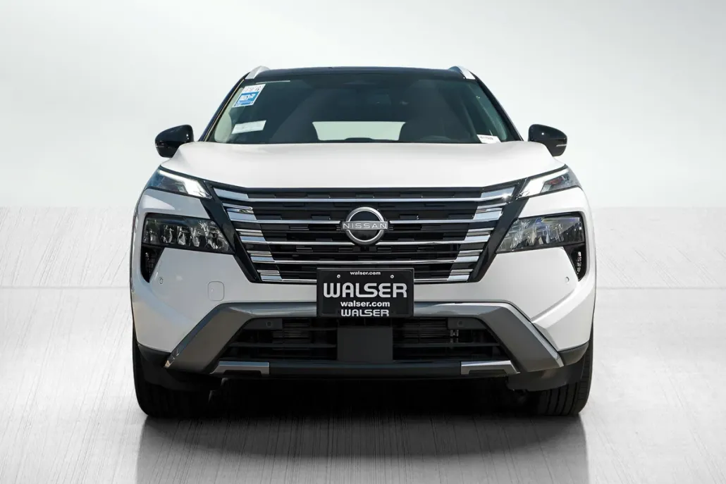 2025 Nissan Rogue SL photo 1