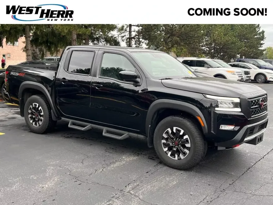 2024 Nissan Frontier PRO-4X photo 1