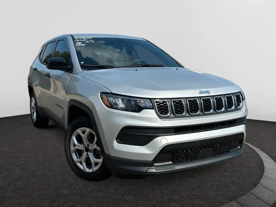 2025 Jeep Compass Sport photo 1
