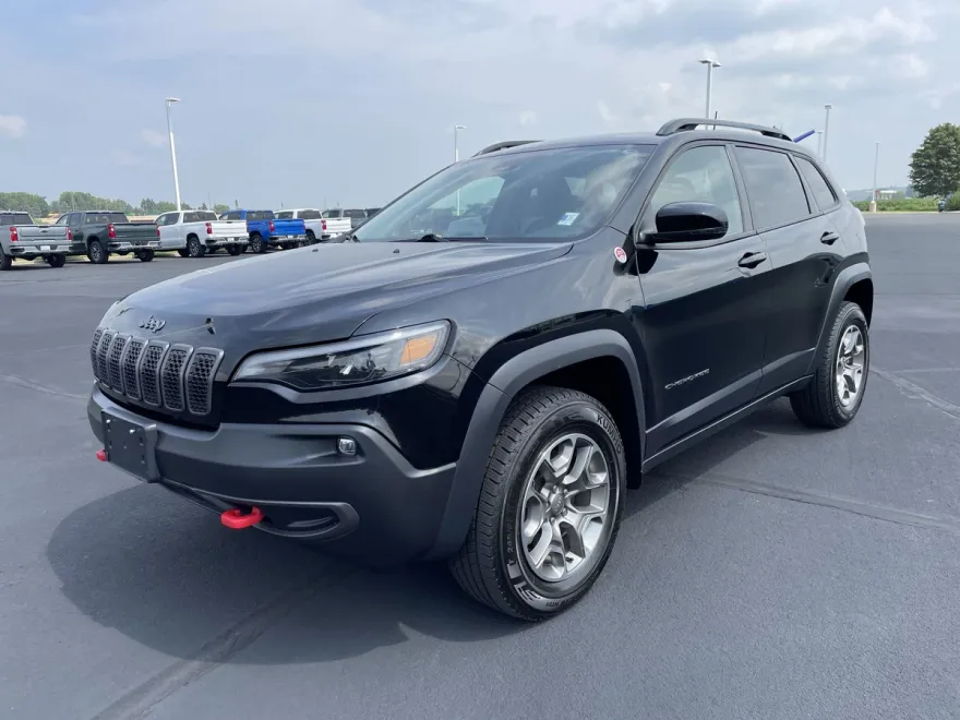 2022 Jeep Cherokee Trailhawk photo 1