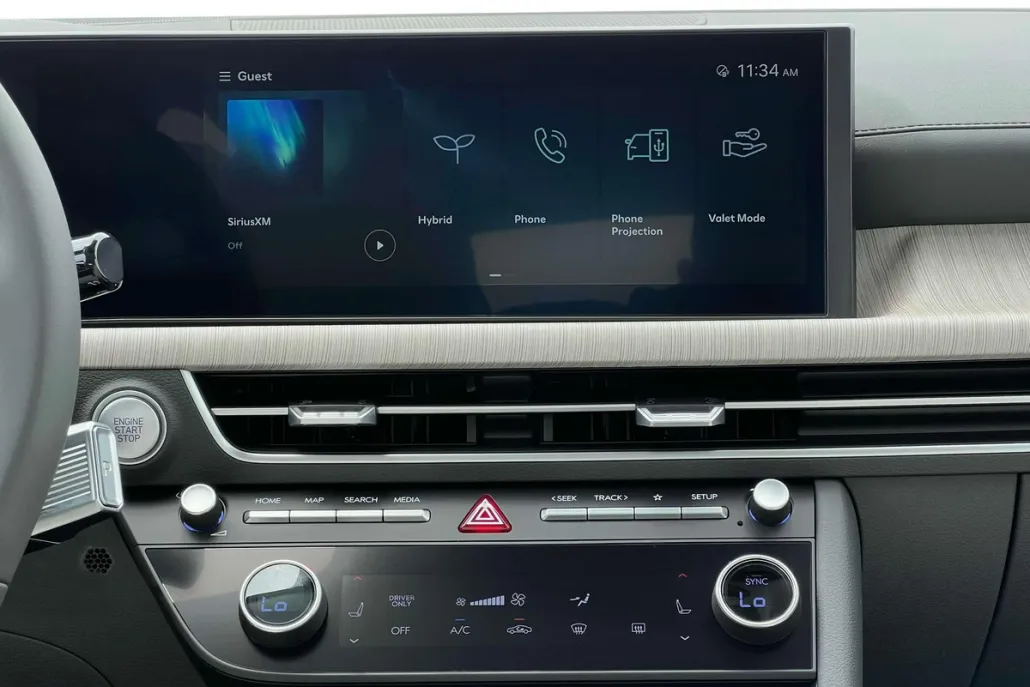 2025 Hyundai Sonata Hybrid SEL photo 1