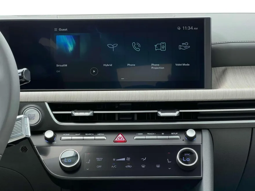 2025 Hyundai Sonata Hybrid SEL photo 1