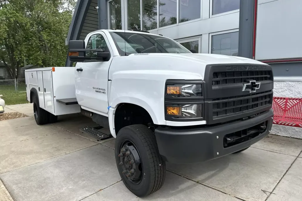 2024 Chevrolet Silverado 5500HD Work Truck photo 1