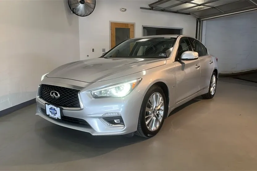 2019 Infiniti Q50 3.0t LUXE photo 1