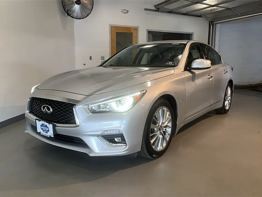 2019 Infiniti Q50 3.0t LUXE photo 1