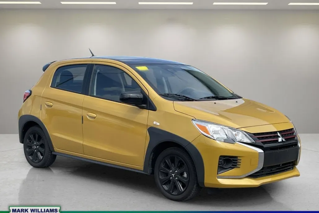 2024 Mitsubishi Mirage Black Edition photo 1