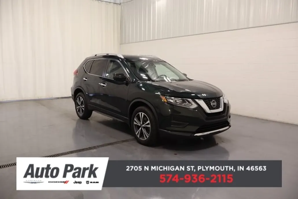 2019 Nissan Rogue SV photo 1