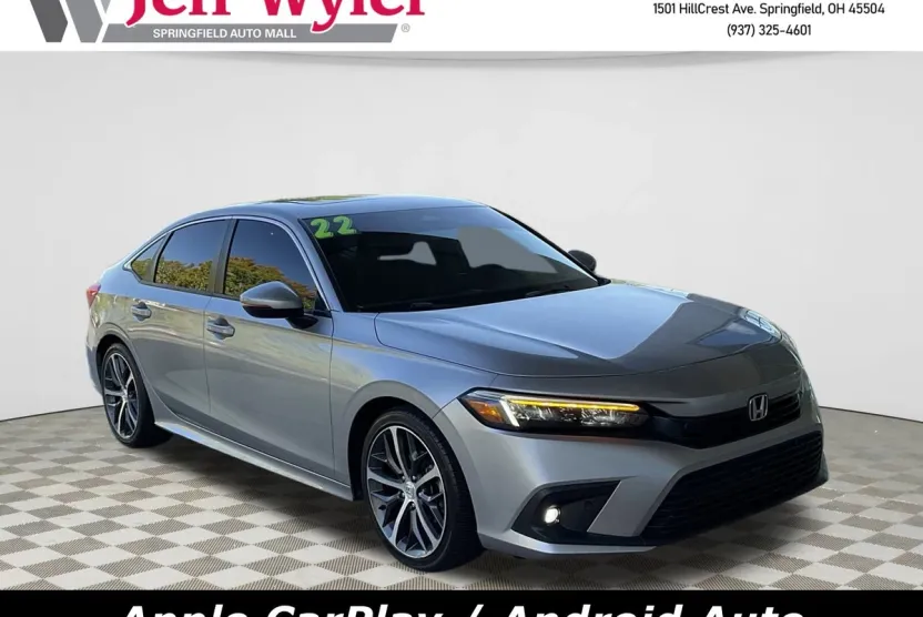 2022 Honda Civic Touring photo 1