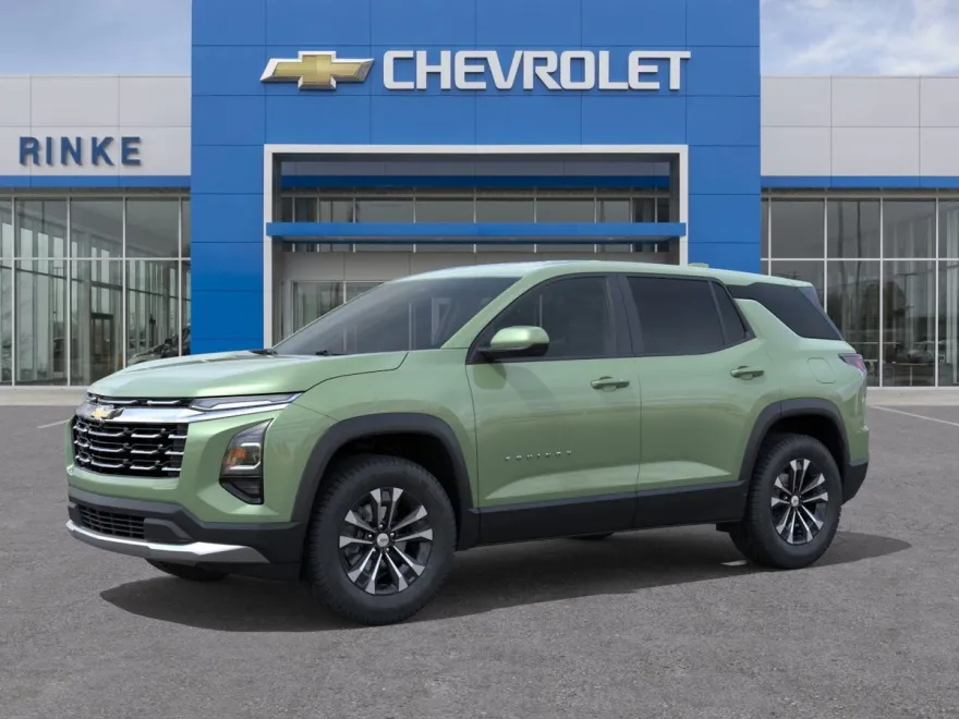 2026 Chevrolet Equinox LT photo 1