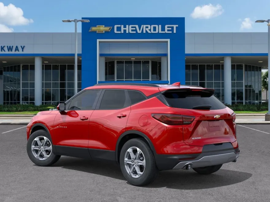 2025 Chevrolet Blazer 2LT photo 1