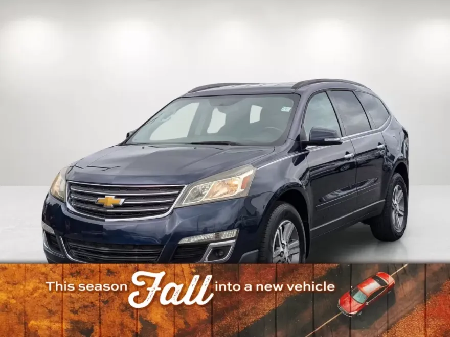 2015 Chevrolet Traverse 2LT photo 1