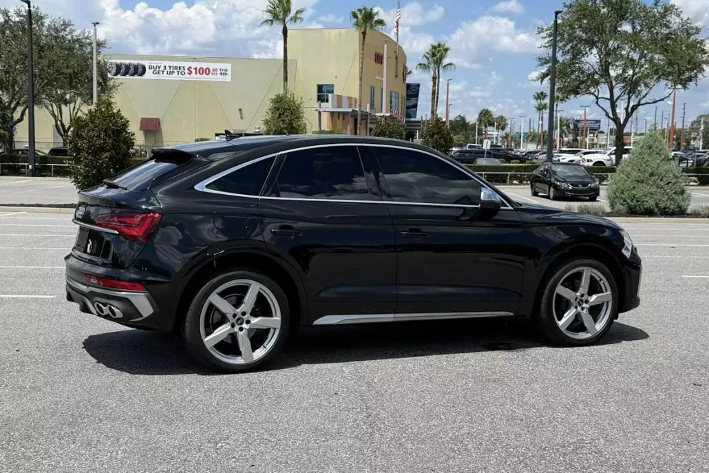 2022 Audi SQ5 Premium photo 1
