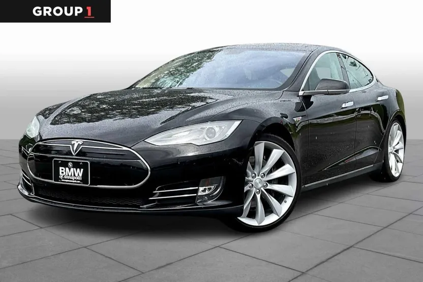 2012 Tesla Model S photo 1