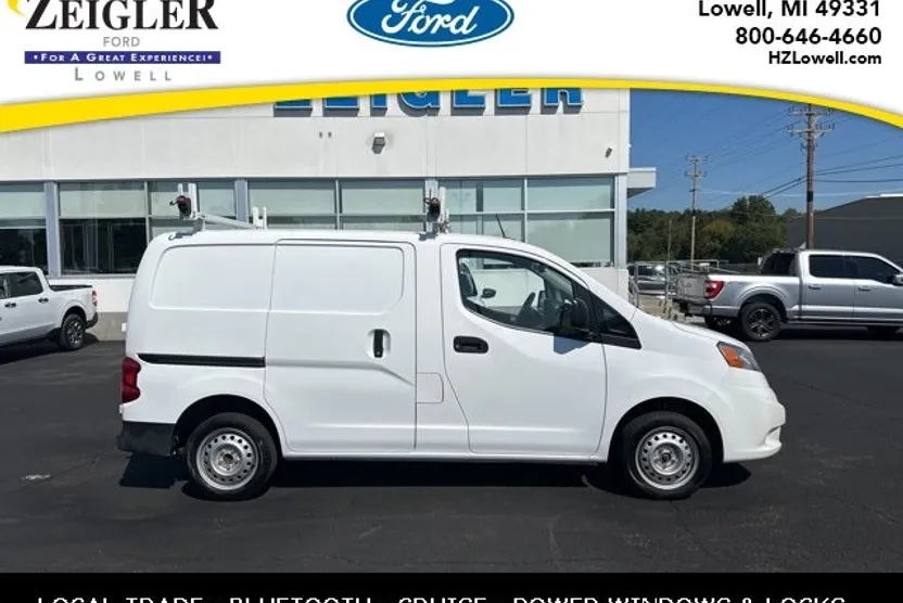 2021 Nissan NV200 S photo 1