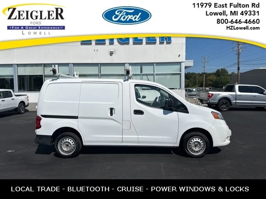 2021 Nissan NV200 S photo 1