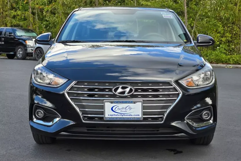 2020 Hyundai Accent SEL photo 1