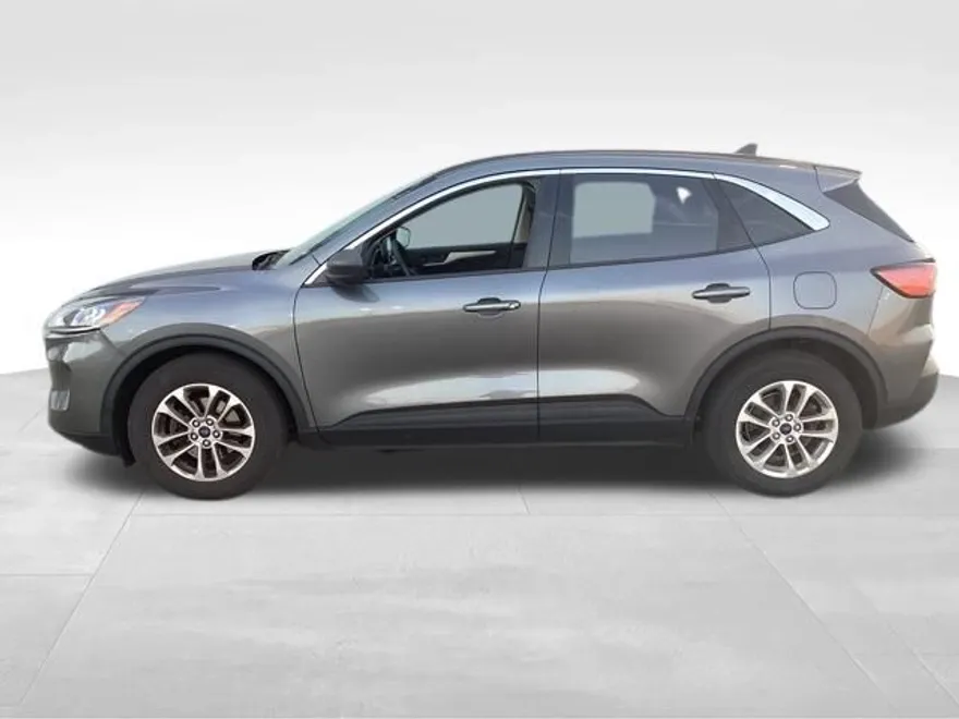 2022 Ford Escape SE photo 1