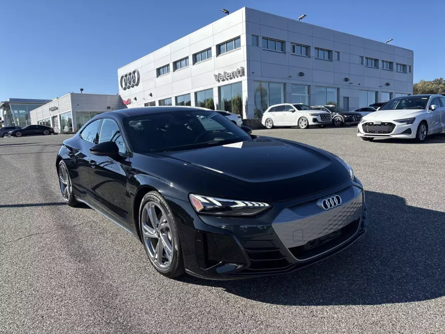 2022 Audi e-tron GT Premium Plus photo 1