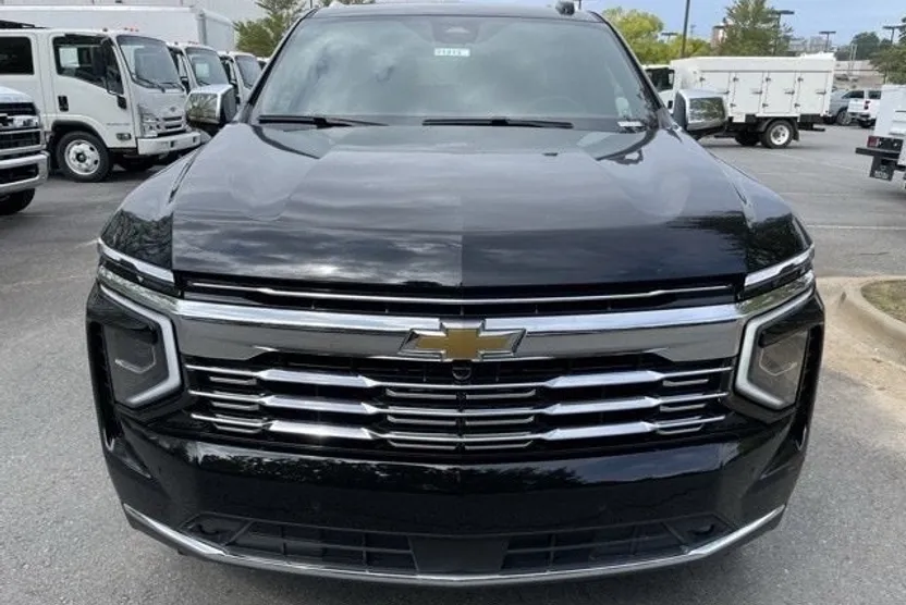 2025 Chevrolet Tahoe Premier photo 1
