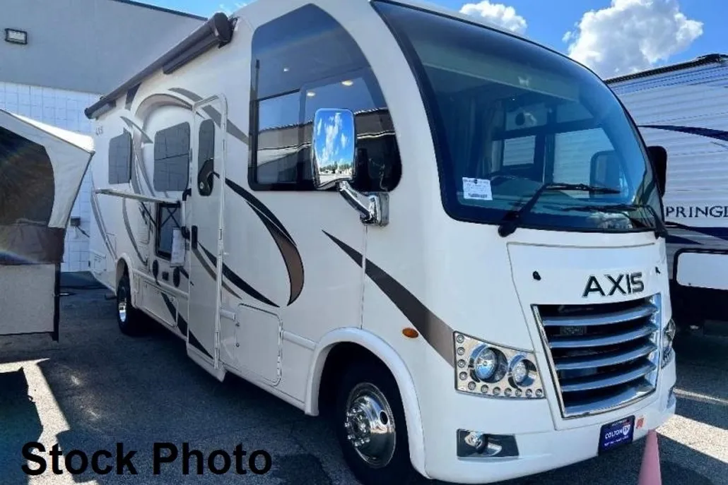 2018 Ford E-450 DRW photo 1