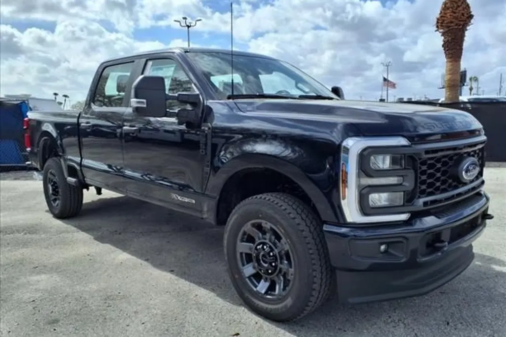 2025 Ford F-250 XL photo 1