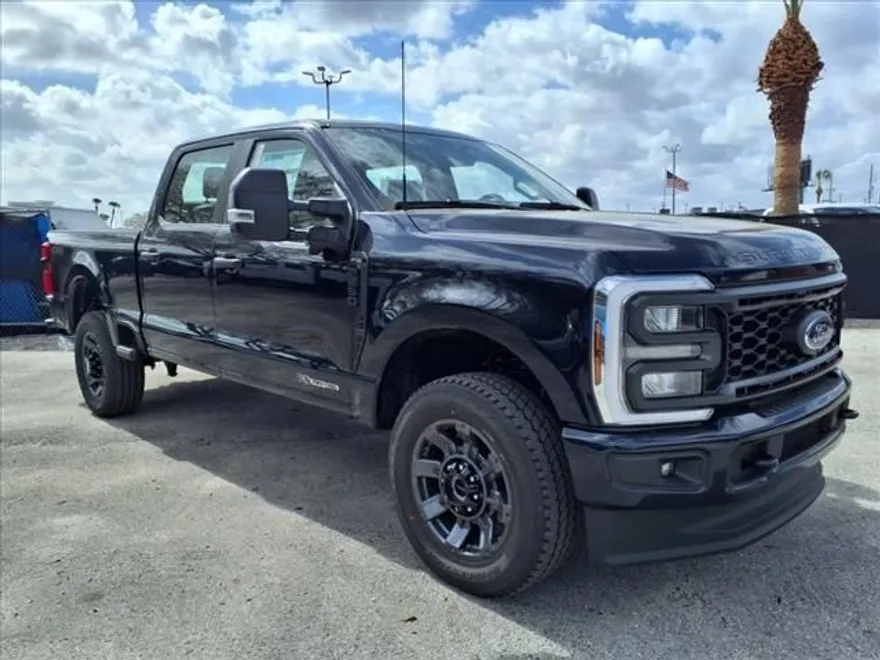 2025 Ford F-250 XL photo 1