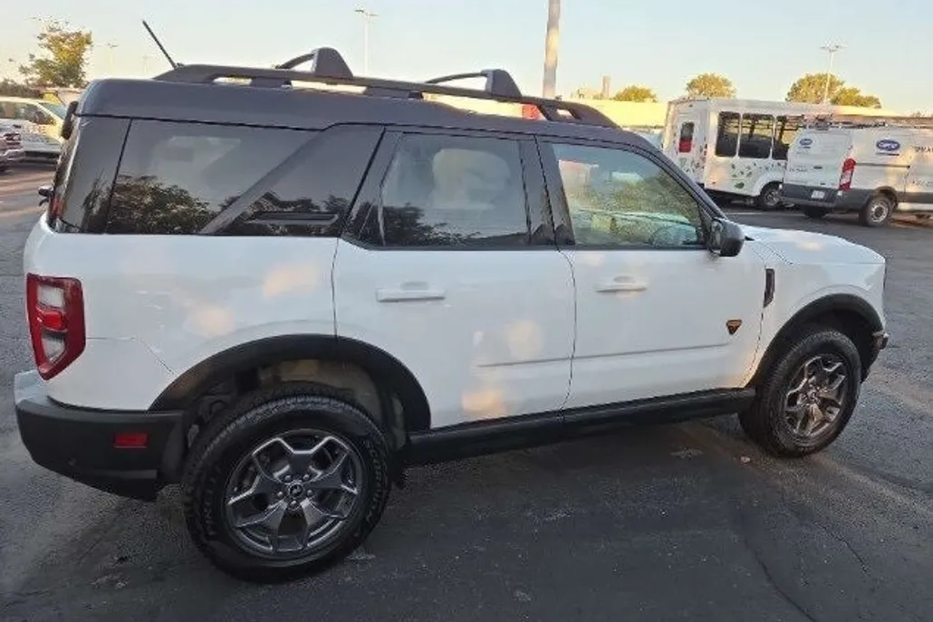 2022 Ford Bronco Sport Badlands photo 1