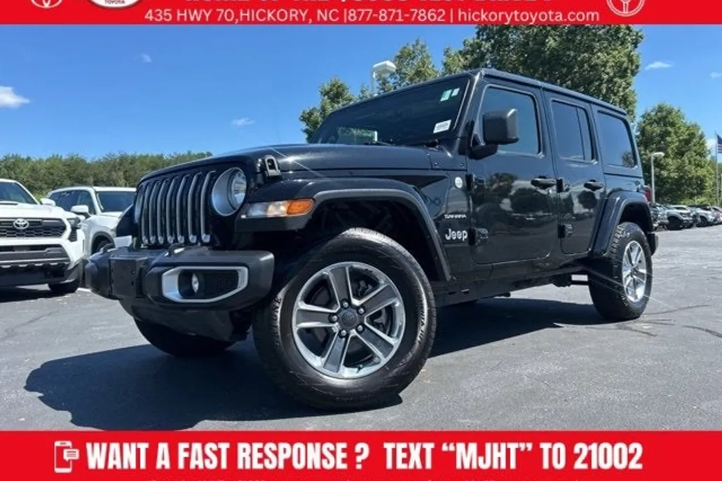 2023 Jeep Wrangler Sahara photo 1