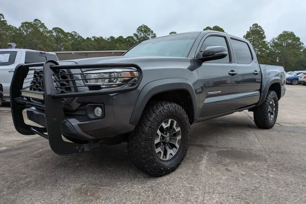 2020 Toyota Tacoma 4x4 TRD photo 1