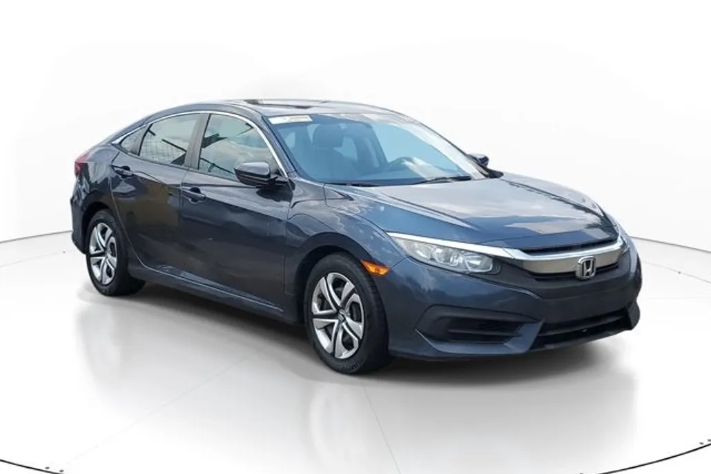 2018 Honda Civic LX photo 1