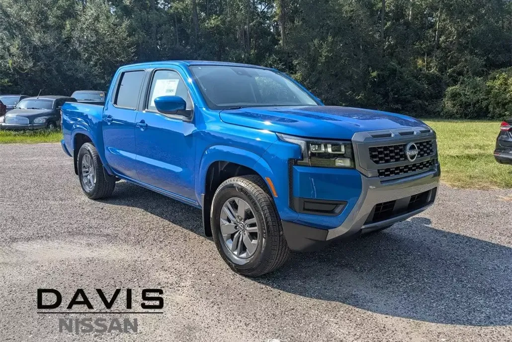 2026 Nissan Frontier Crew Cab SV photo 1