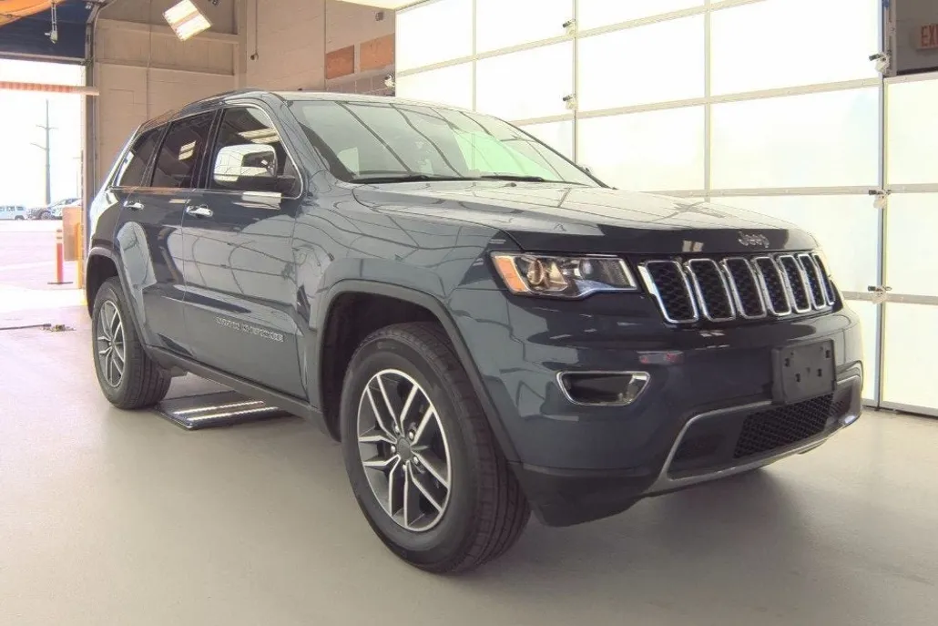 2020 Jeep Grand Cherokee Limited photo 1