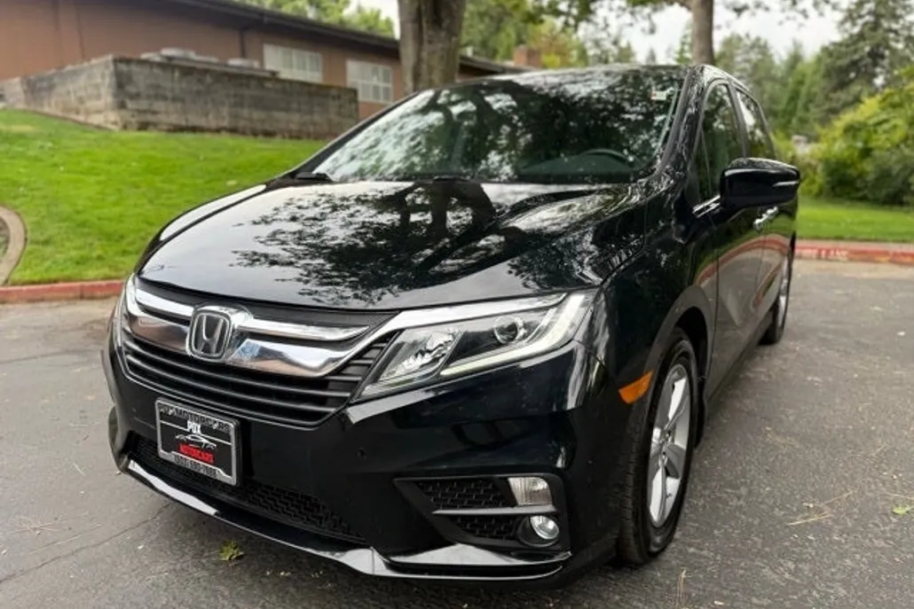 2019 Honda Odyssey EX-L photo 1