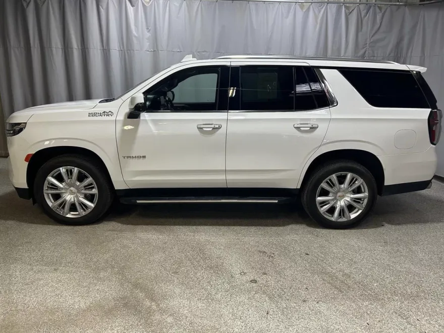 2022 Chevrolet Tahoe High Country photo 1