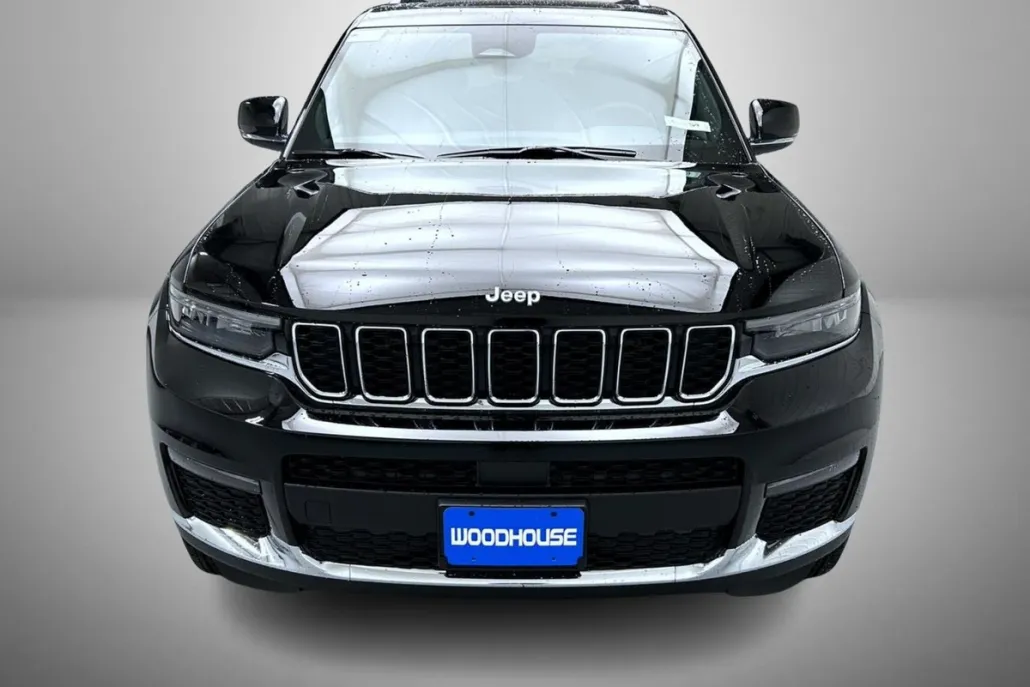 2025 Jeep Grand Cherokee Limited photo 1