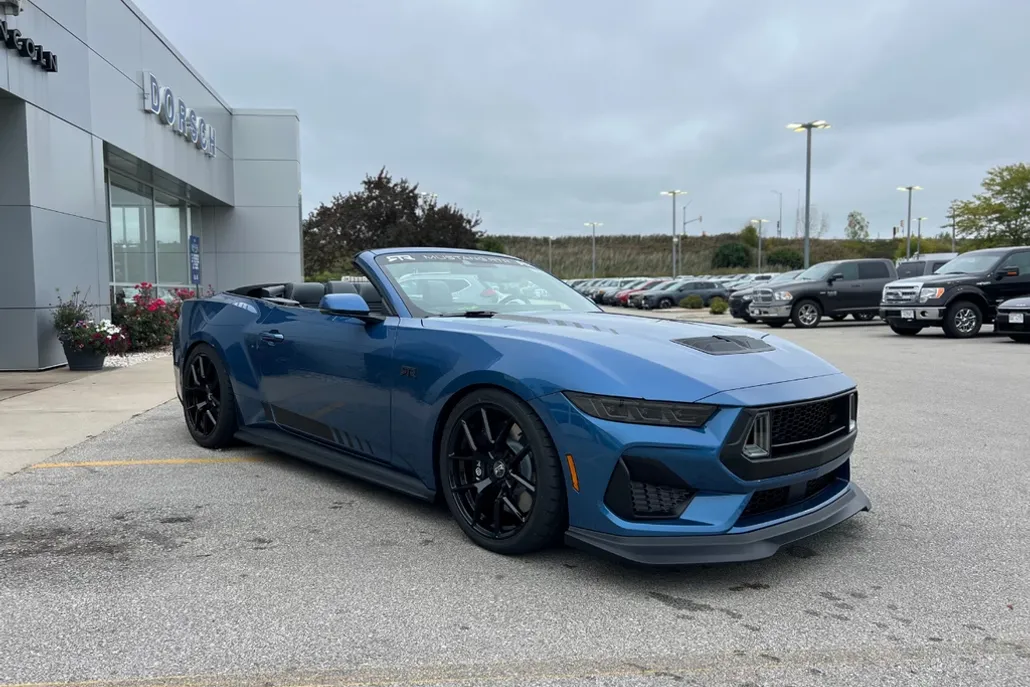 2025 Ford Mustang GT Premium Convertible photo 1