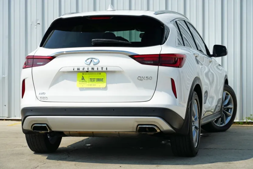 2020 Infiniti QX50 Luxe photo 1
