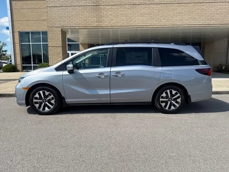 2026 Honda Odyssey EX-L photo 1