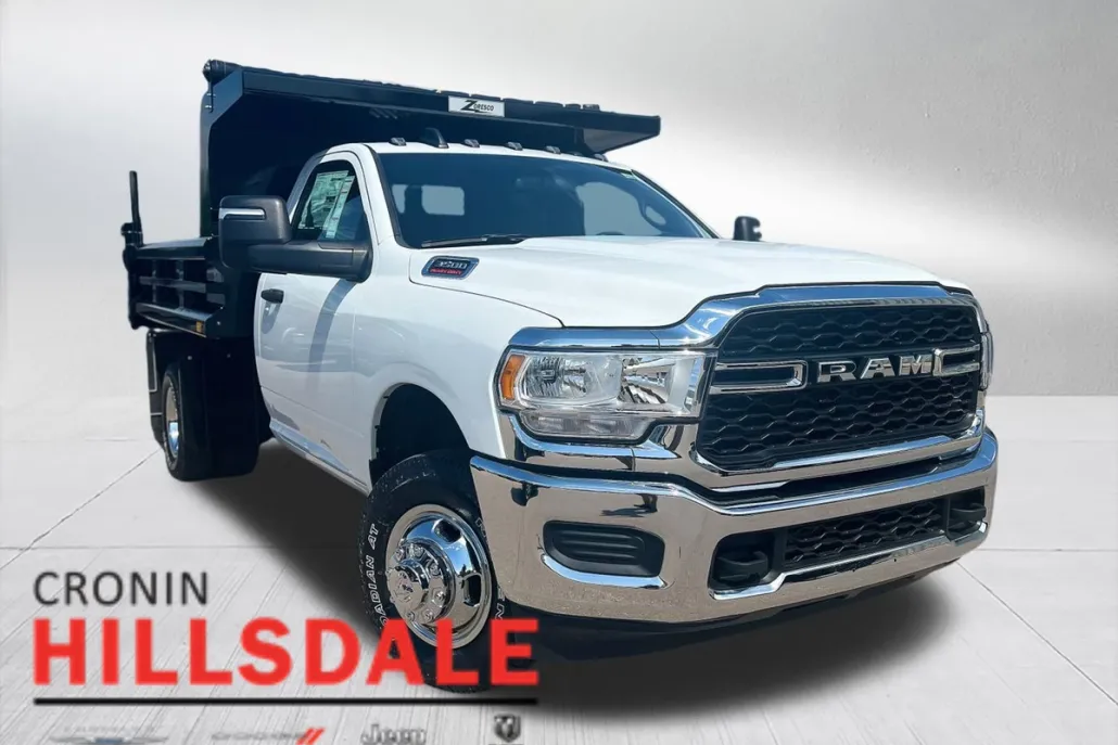 2024 Ram 3500 Tradesman photo 1