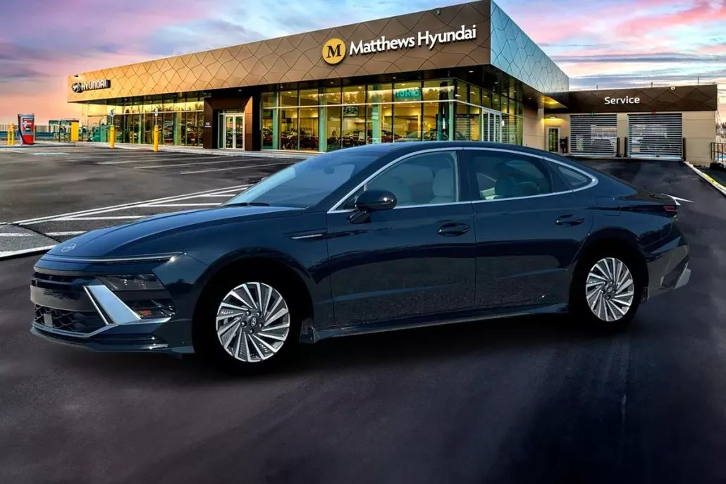 2025 Hyundai Sonata Hybrid SEL photo 1