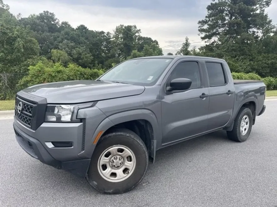 2022 Nissan Frontier S photo 1