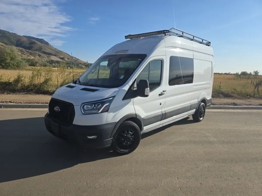 2021 Ford Transit photo 1