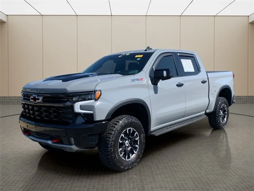 2025 Chevrolet Silverado 1500 ZR2 photo 1