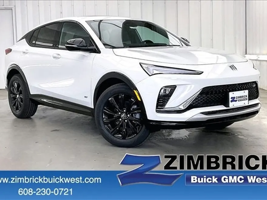 2025 Buick Envista ST photo 1