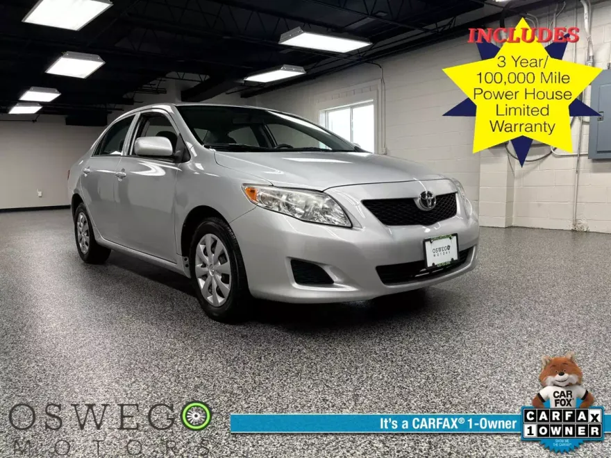 2009 Toyota Corolla LE photo 1