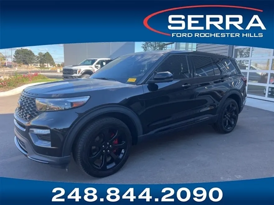 2022 Ford Explorer ST photo 1